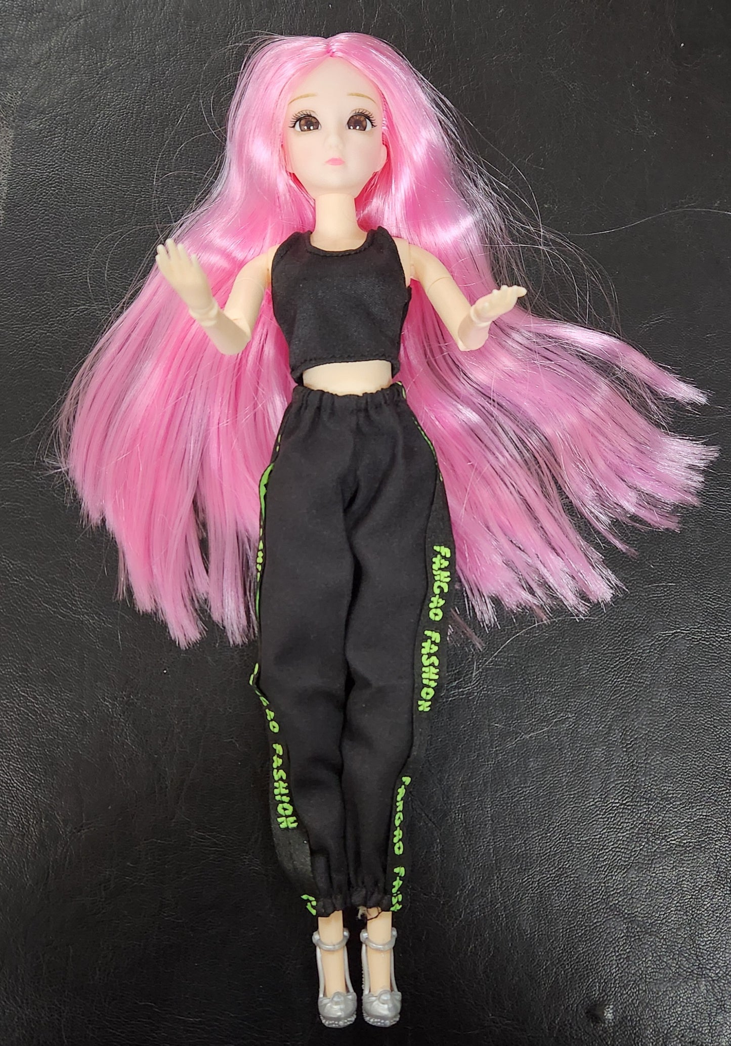 Doll 30cm Slender Pink Hair