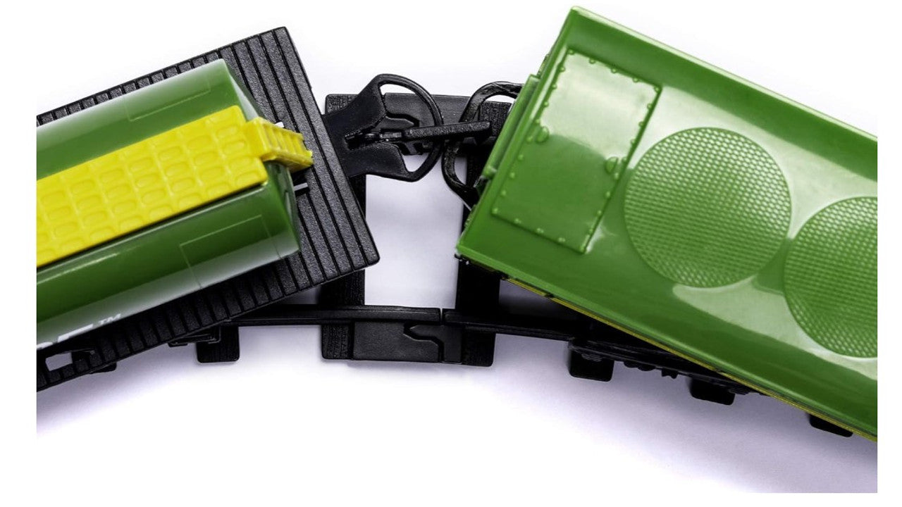 John Deere - Battery Powered Mini Diesel Train Set 28 Piece Set