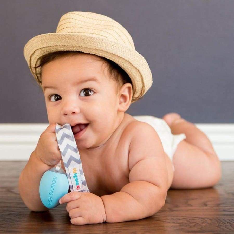 The Teething Egg with clip