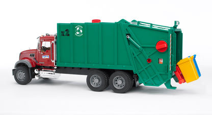 Bruder - MACK Granite Garbage truck
