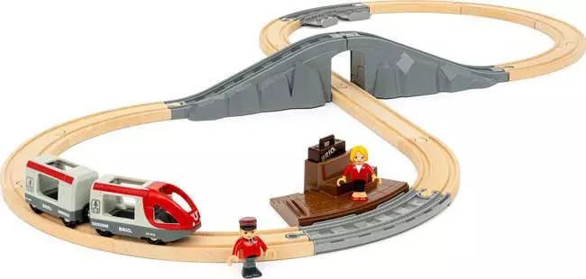 Brio - Starter Travel Train Set 22pc
