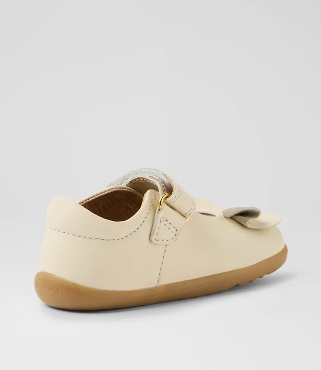 Bobux - Step Up - Bowyn Leather Flat Shoes