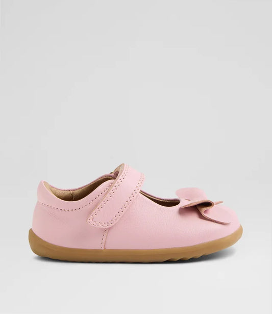 Bobux - Step Up - Bowyn Leather Flat Shoes