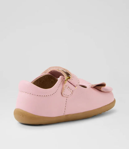 Bobux - Step Up - Bowyn Leather Flat Shoes