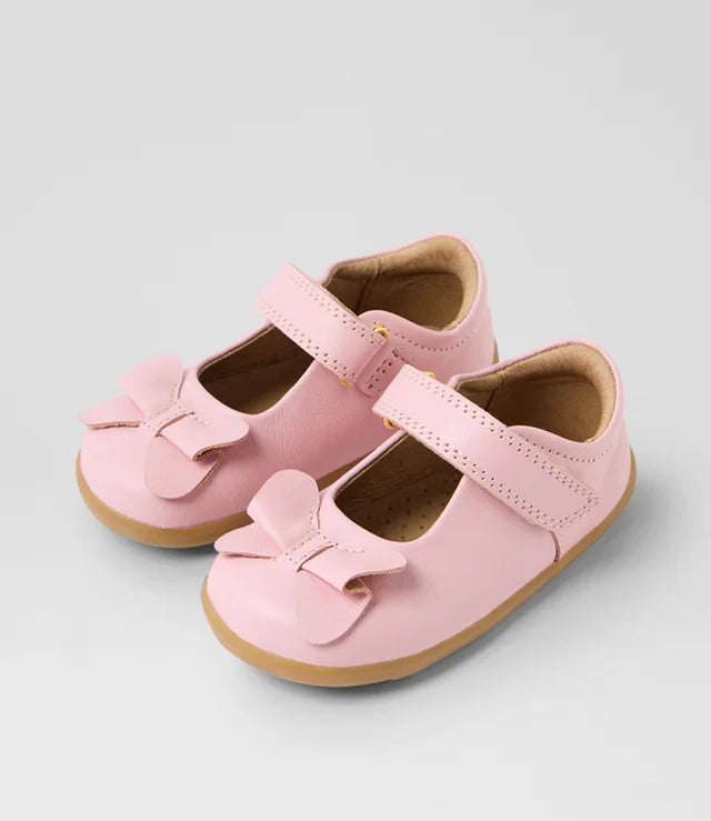 Bobux - Step Up - Bowyn Leather Flat Shoes