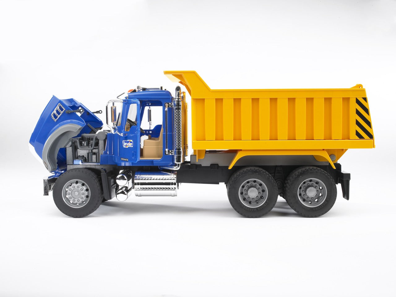 Bruder - MACK Granite Tip up Truck