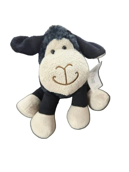 Ollie & Paige - Scotty The Black Sheep